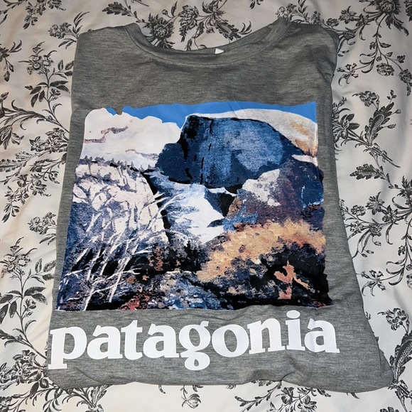 Patagonia SS Tee - XL NWOT - Picture 2 of 4